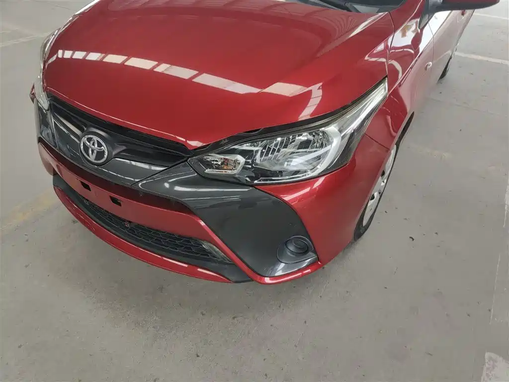 Toyota Yaris L 2018 — фото 18