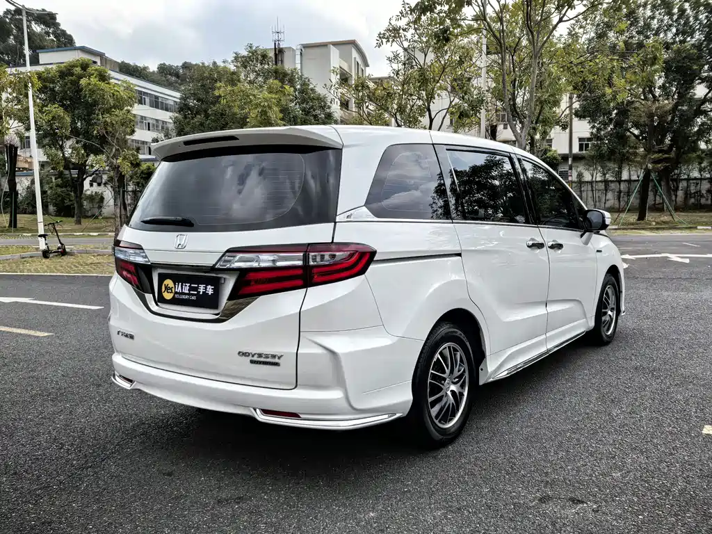Honda Odyssey 2021 — фото 7
