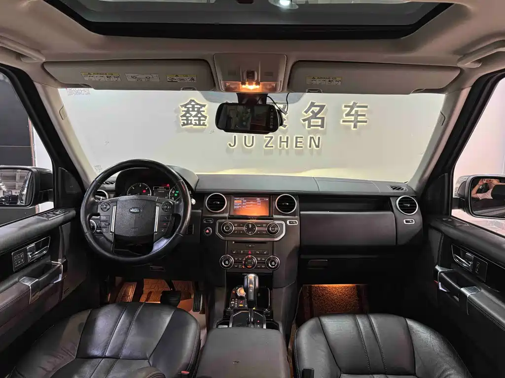Land Rover Discovery 2012 — фото 12