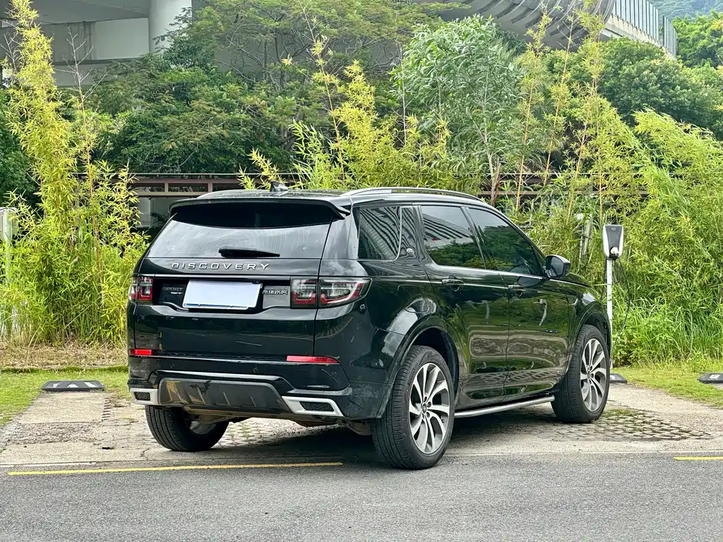 Land Rover Discovery Sport 2021 — фото 15