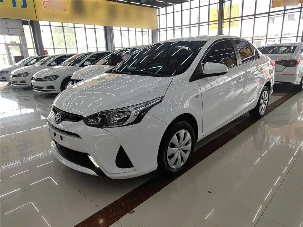 Toyota Yaris L 2019 — фото 2