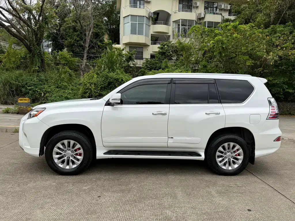 Lexus GX 2014 — фото 15