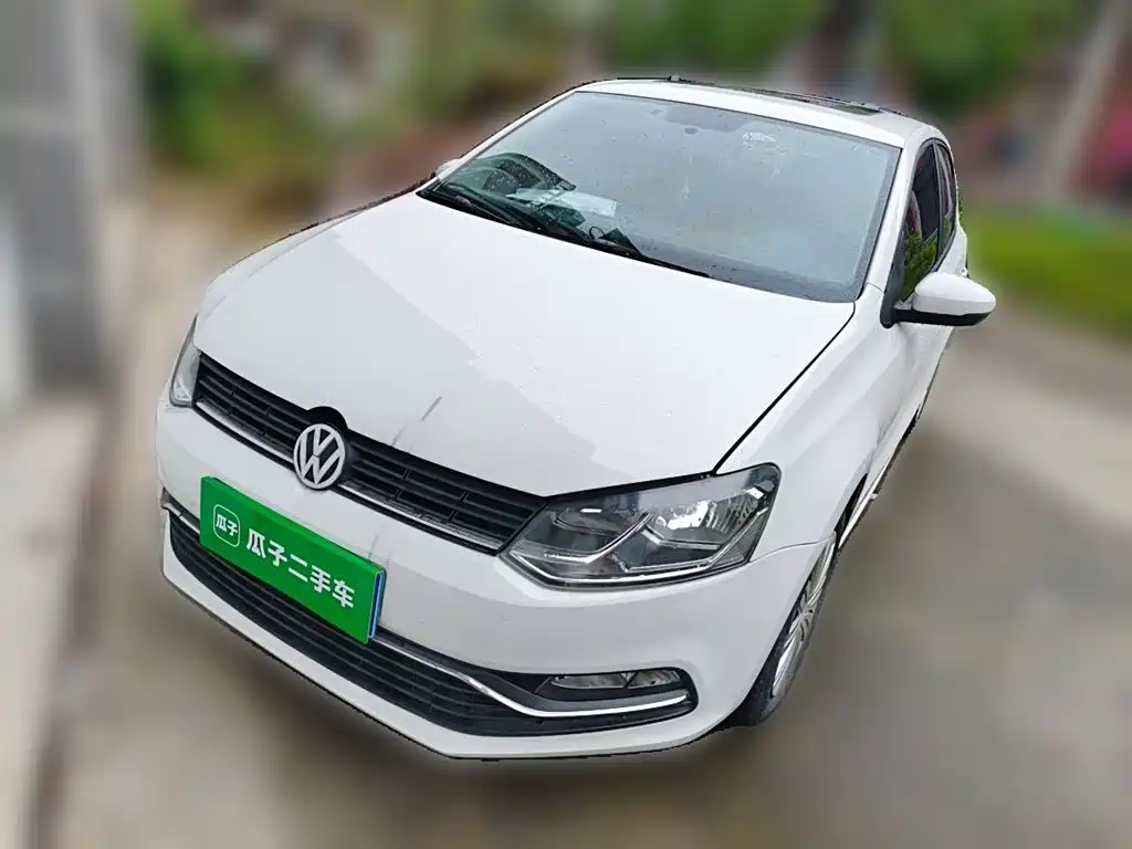 Volkswagen Polo 2016 — фото 1