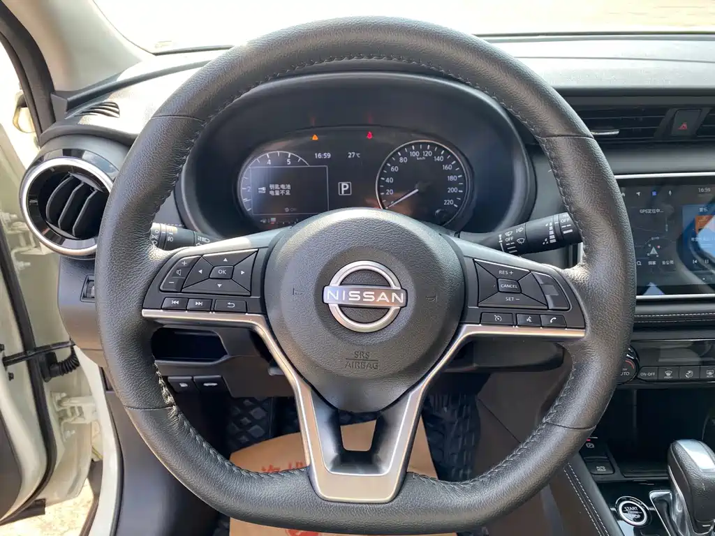 Nissan Kicks 2023 — фото 16