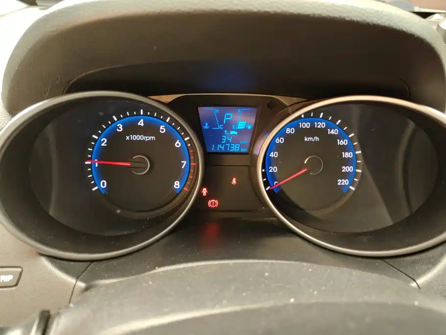 Hyundai ix35 2015 — фото 14