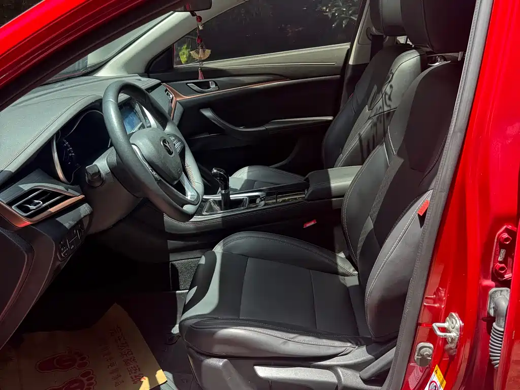 Changan Eado XT 2019 — фото 11