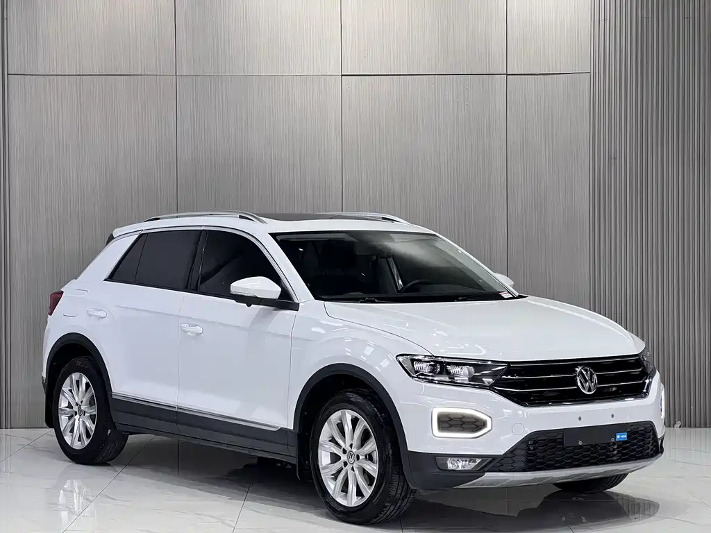 Volkswagen T-Roc 2021 — фото 3