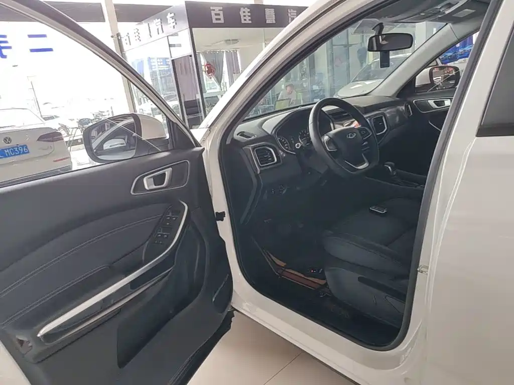 Chery Tiggo 8 2020 — фото 16