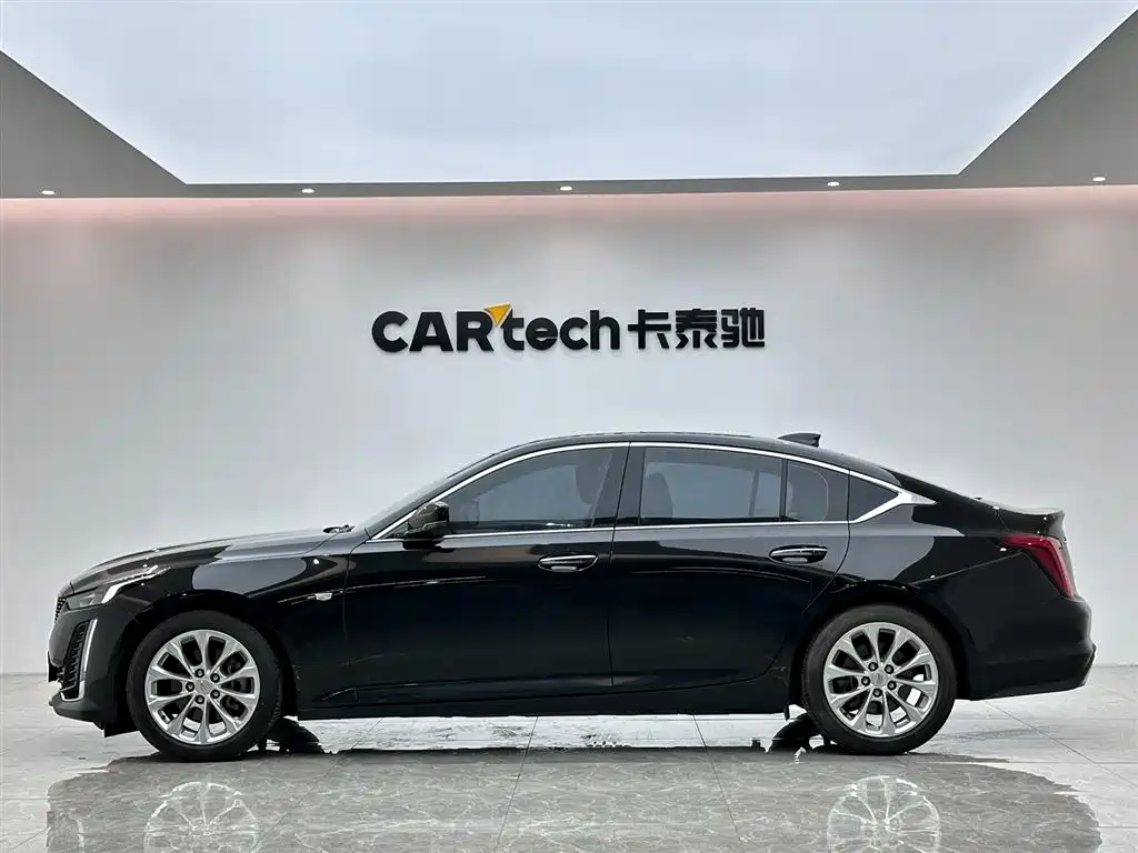 Cadillac CT5 2021 — фото 2