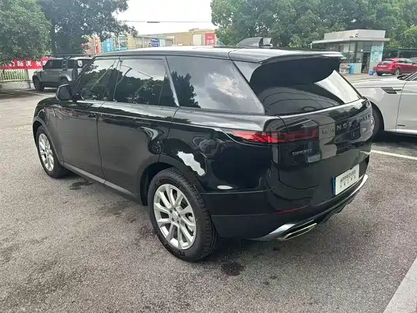 Land Rover Range Rover Sport 2025