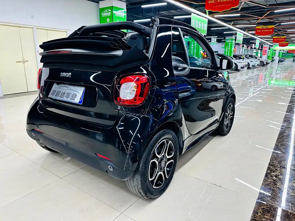 smart Fortwo 2017 — фото 6