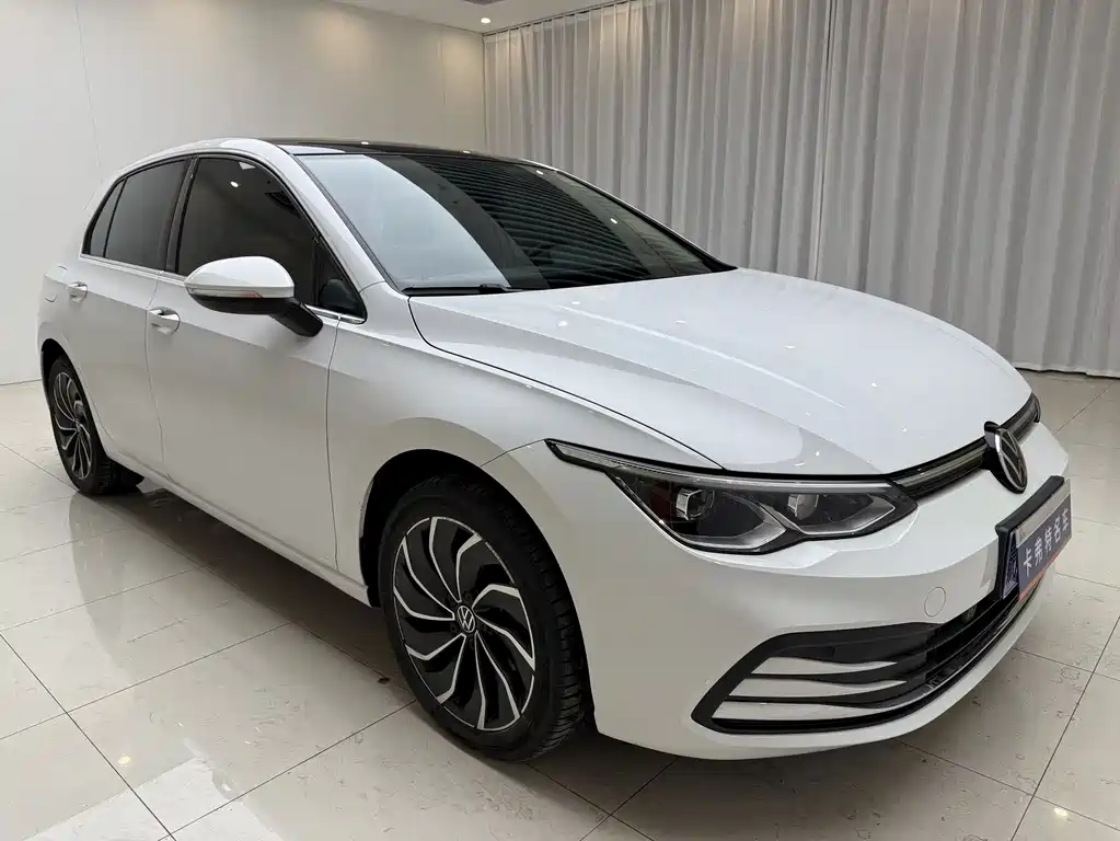 Volkswagen Golf 2022