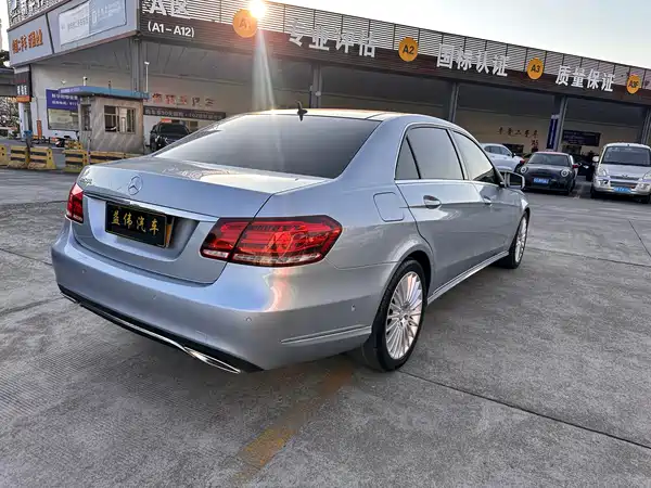 Mercedes-Benz E-Class 2015