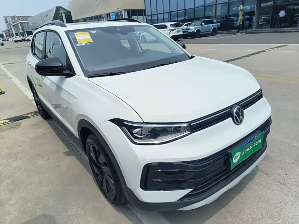 Volkswagen Tharu 2025