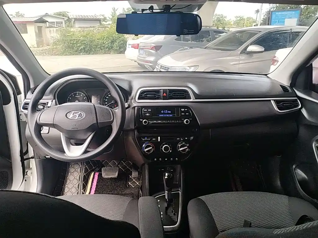 Hyundai Verna 2019 — фото 10