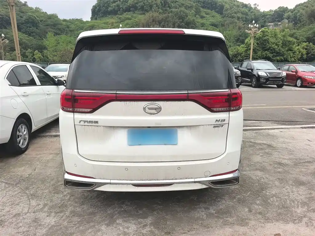 GAC Motor Trumpchi M8 2022 — фото 4