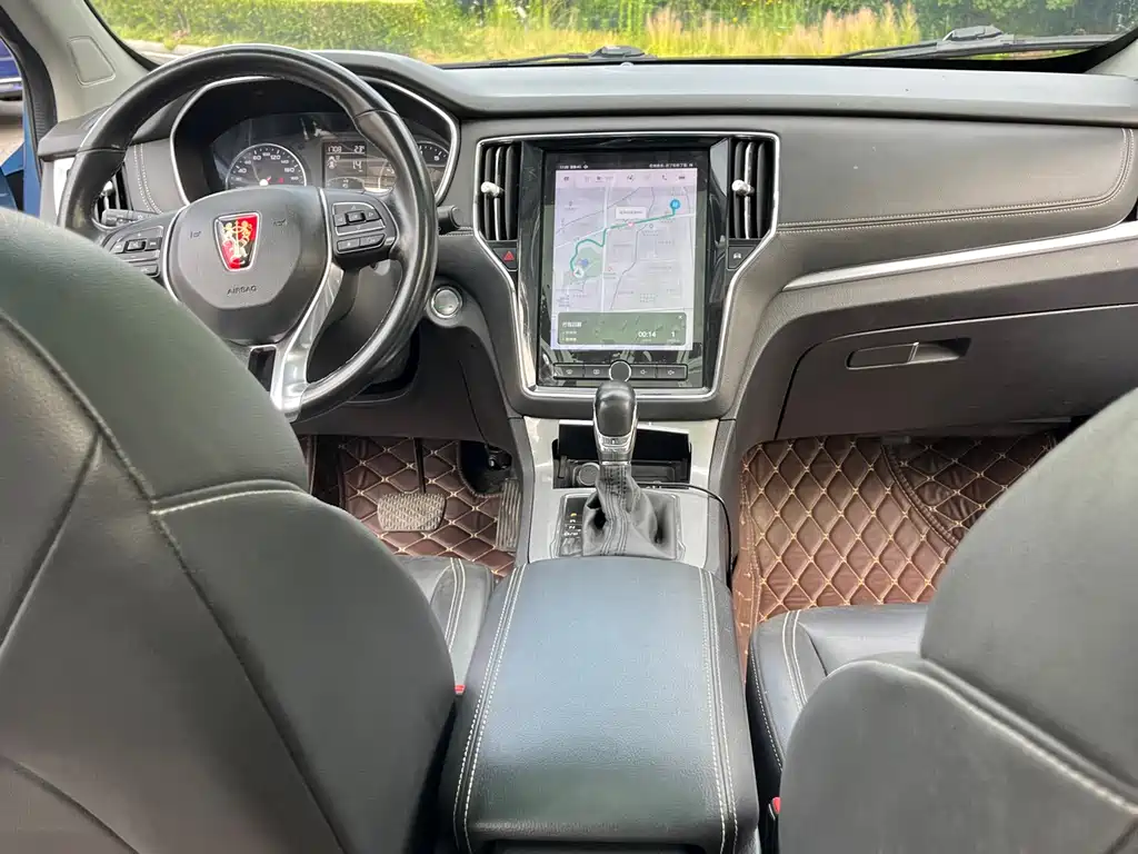 Roewe RX5 2019 — фото 15