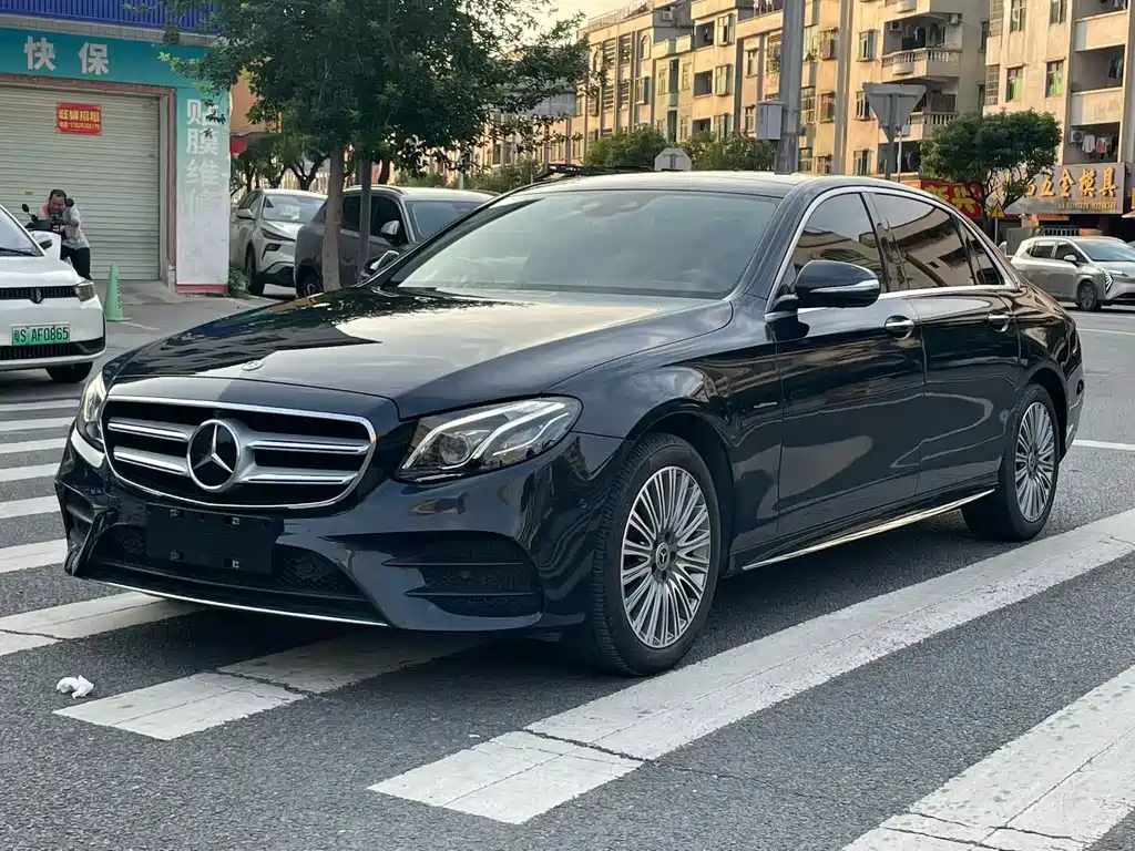 Mercedes-Benz E-Class 2019 — фото 1