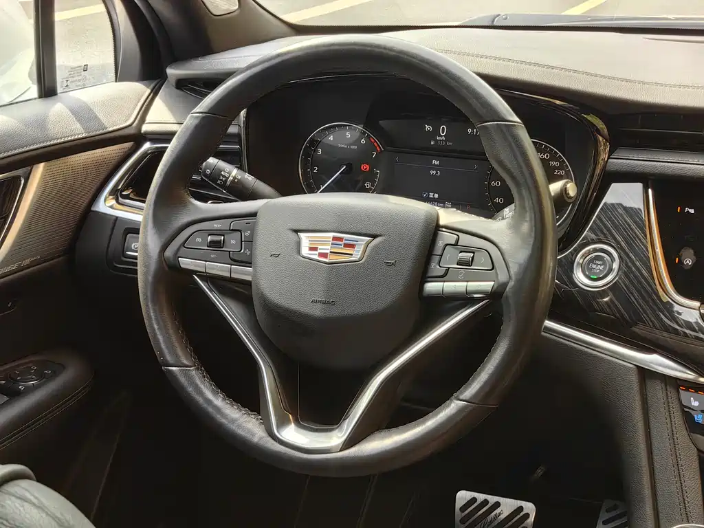 Cadillac XT6 2022 — фото 16