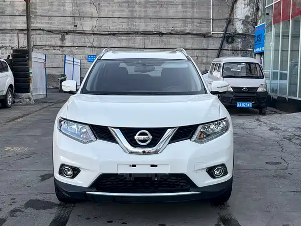 Nissan X-Trail 2014