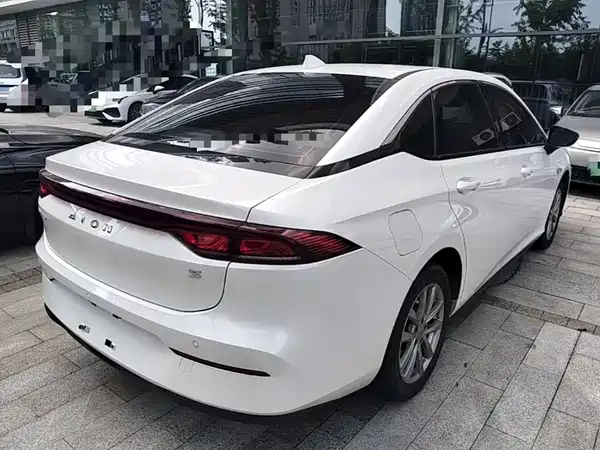 Aion S 2023