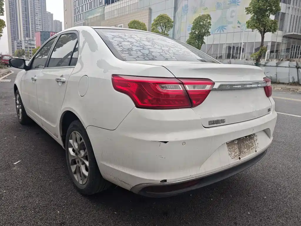 Geely Vision 2018 — фото 11
