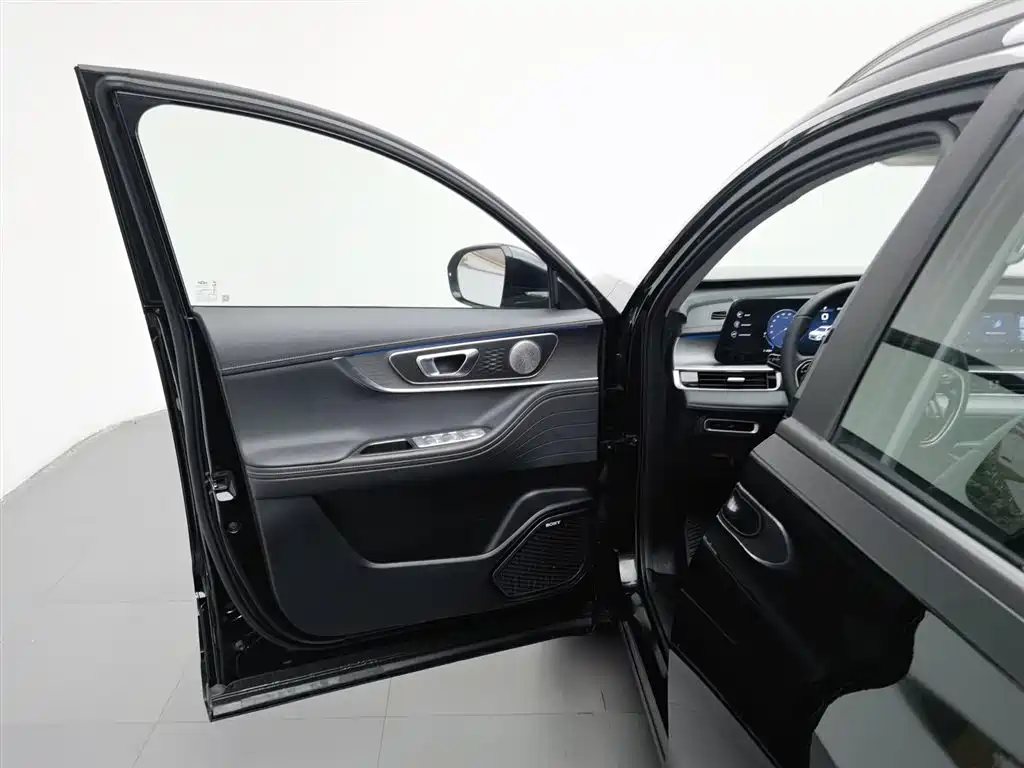 Chery Tiggo 8 PRO 2023 — фото 8