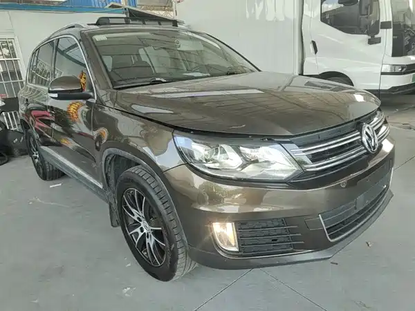 Volkswagen Tiguan 2015