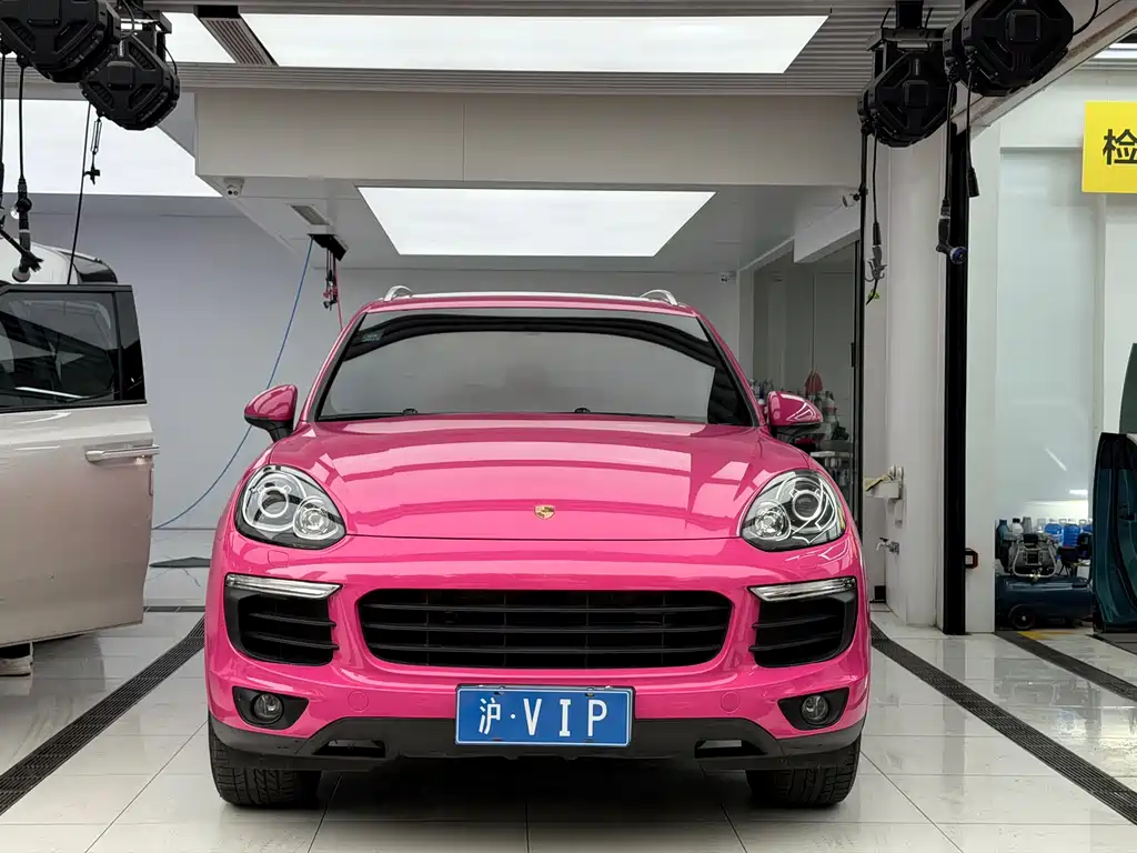 Porsche Cayenne 2017 — фото 2