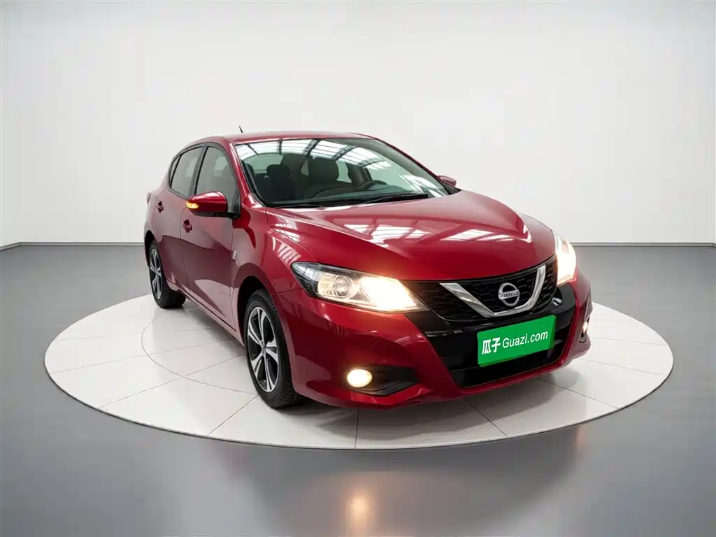 Nissan Tiida 2018 — фото 4