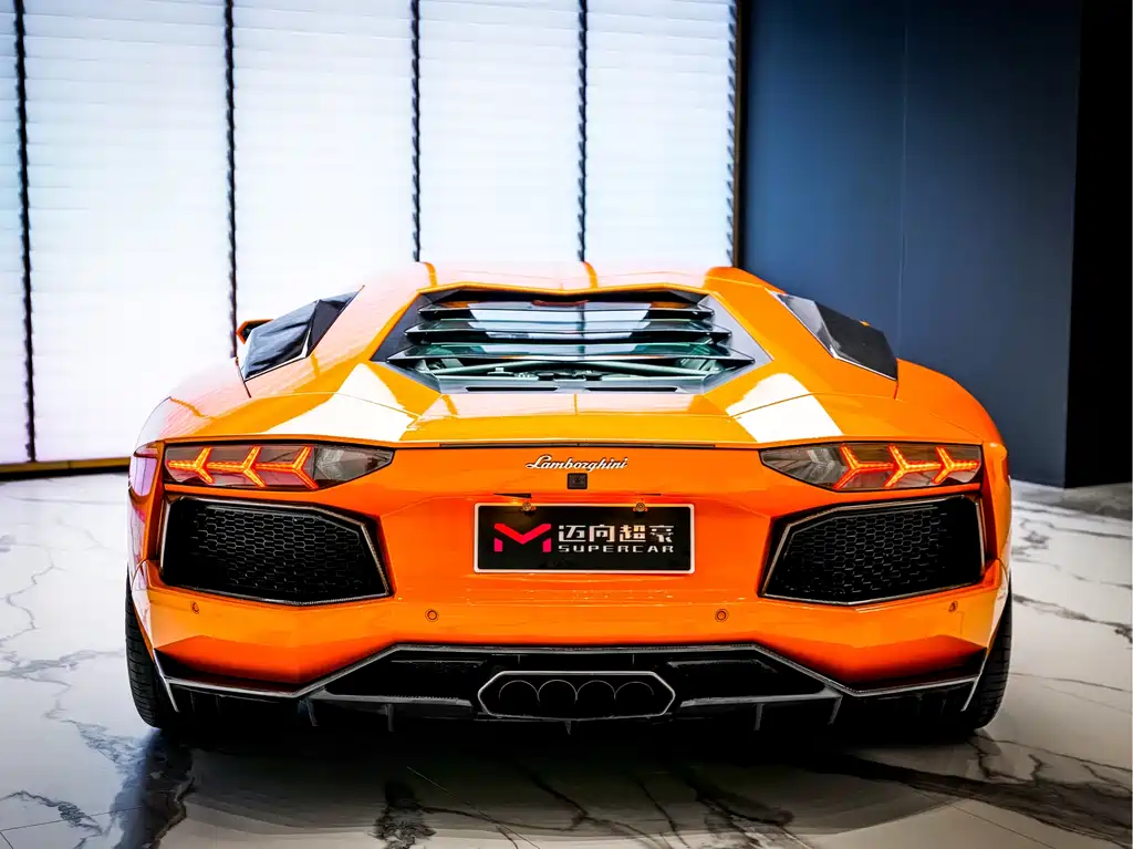 Lamborghini Aventador 2014 — фото 3