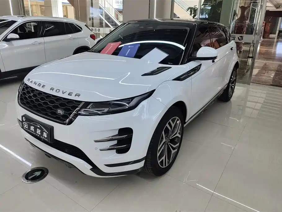 Land Rover Evoque 2022 — фото 1