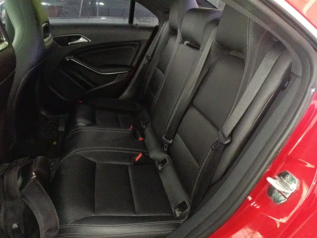 Mercedes-Benz CLA 2016 — фото 17