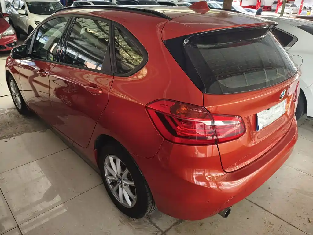 BMW 2 Series Active Tourer 2016 — фото 5