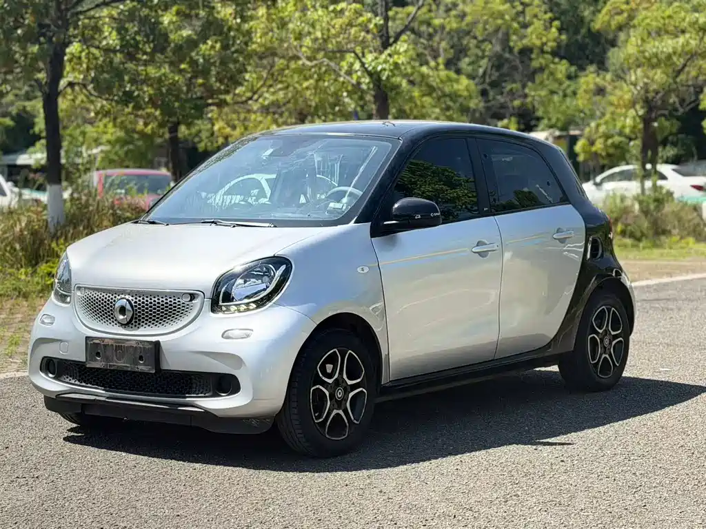 smart Forfour 2018 — фото 1