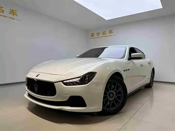 Maserati Ghibli 2015