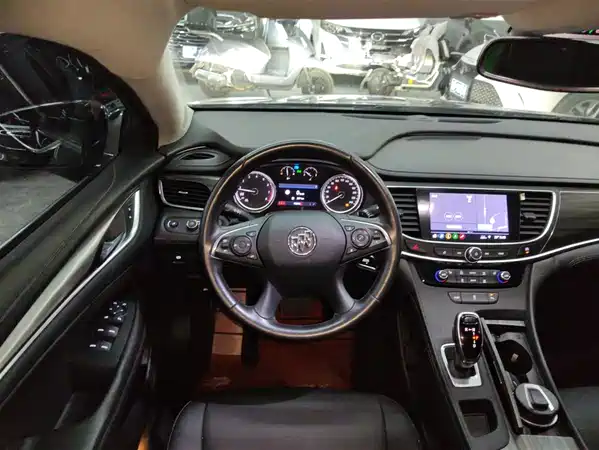 Buick LaCrosse 2019
