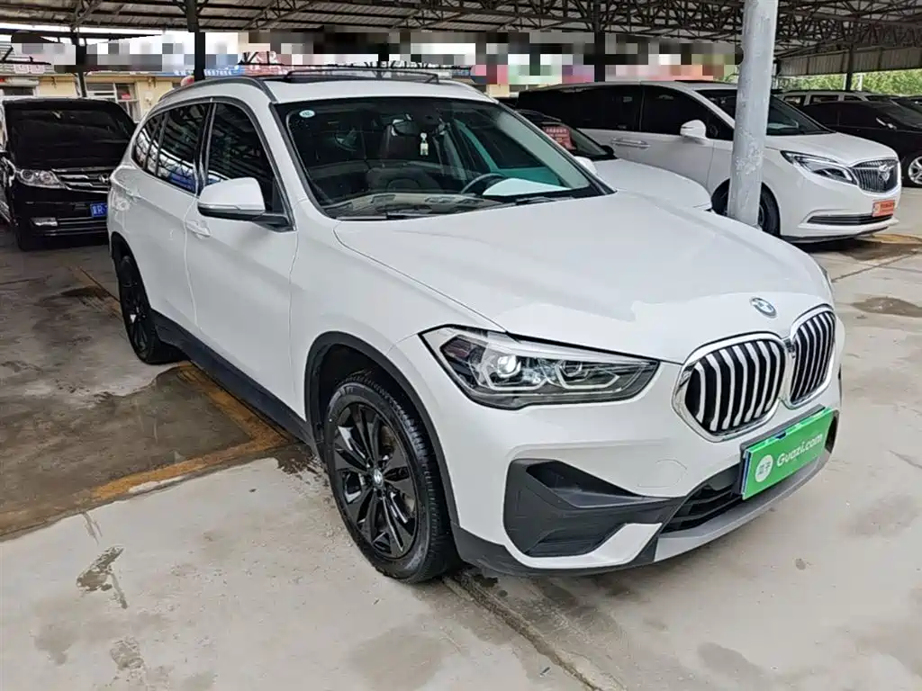 BMW X1 2019 — фото 4