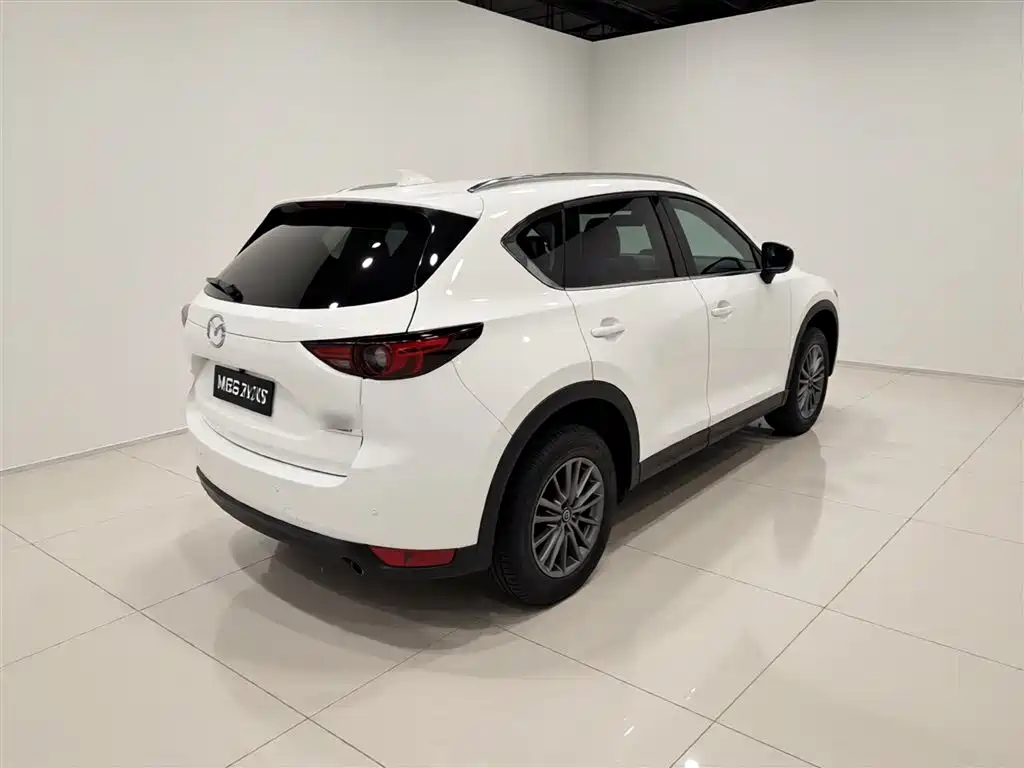 Mazda CX-5 2017 — фото 12