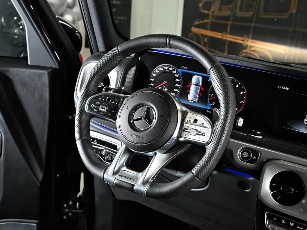 Mercedes-Benz G-Class 2019 — фото 20