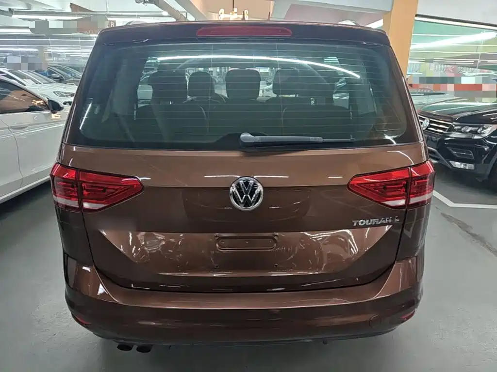 Volkswagen Touran 2016
