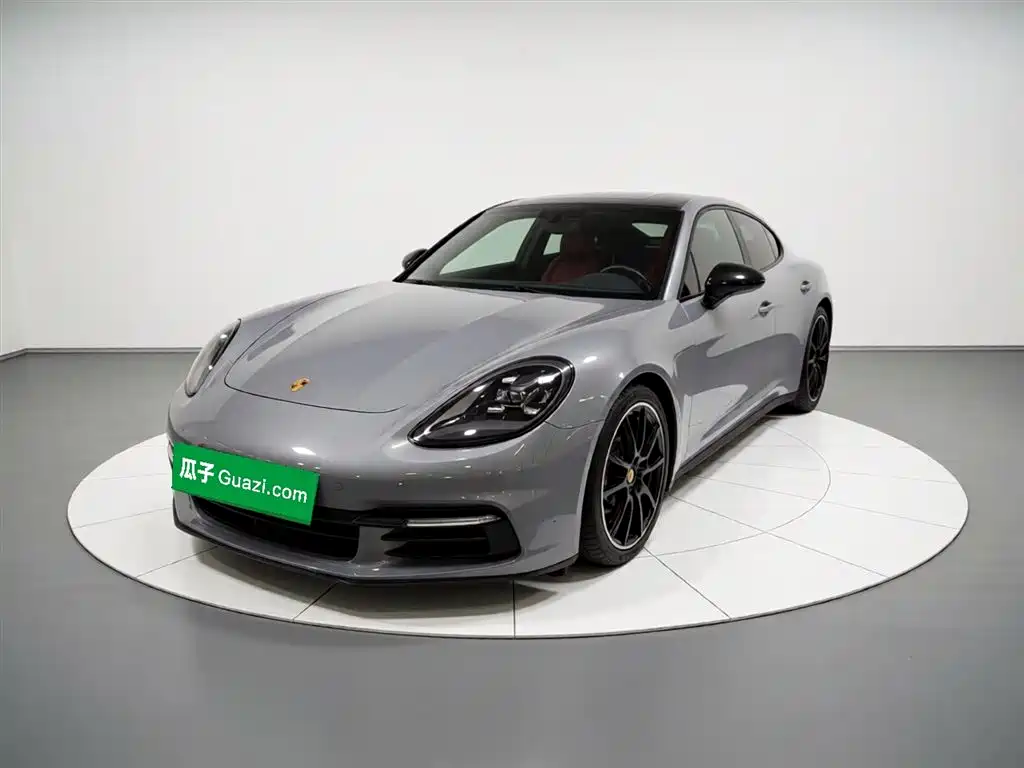 Porsche Panamera Hybrid 2019