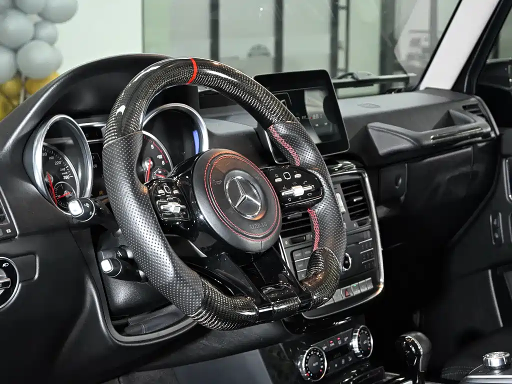 Mercedes-Benz G-Class 2017 — фото 11