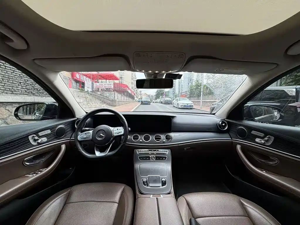 Mercedes-Benz E-Class 2019 — фото 5