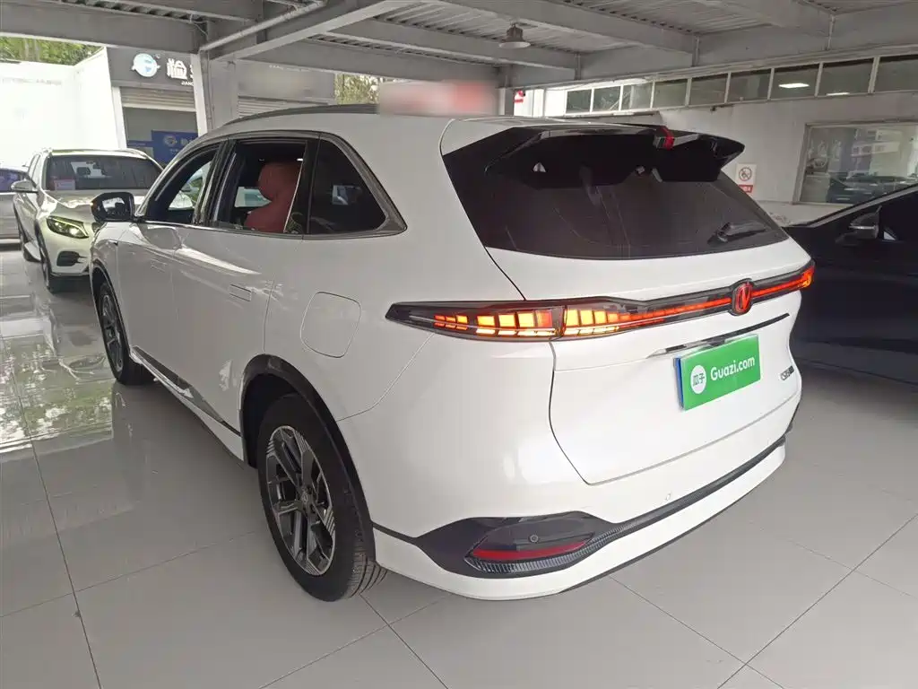 Changan CS75 PLUS 2025 — фото 5