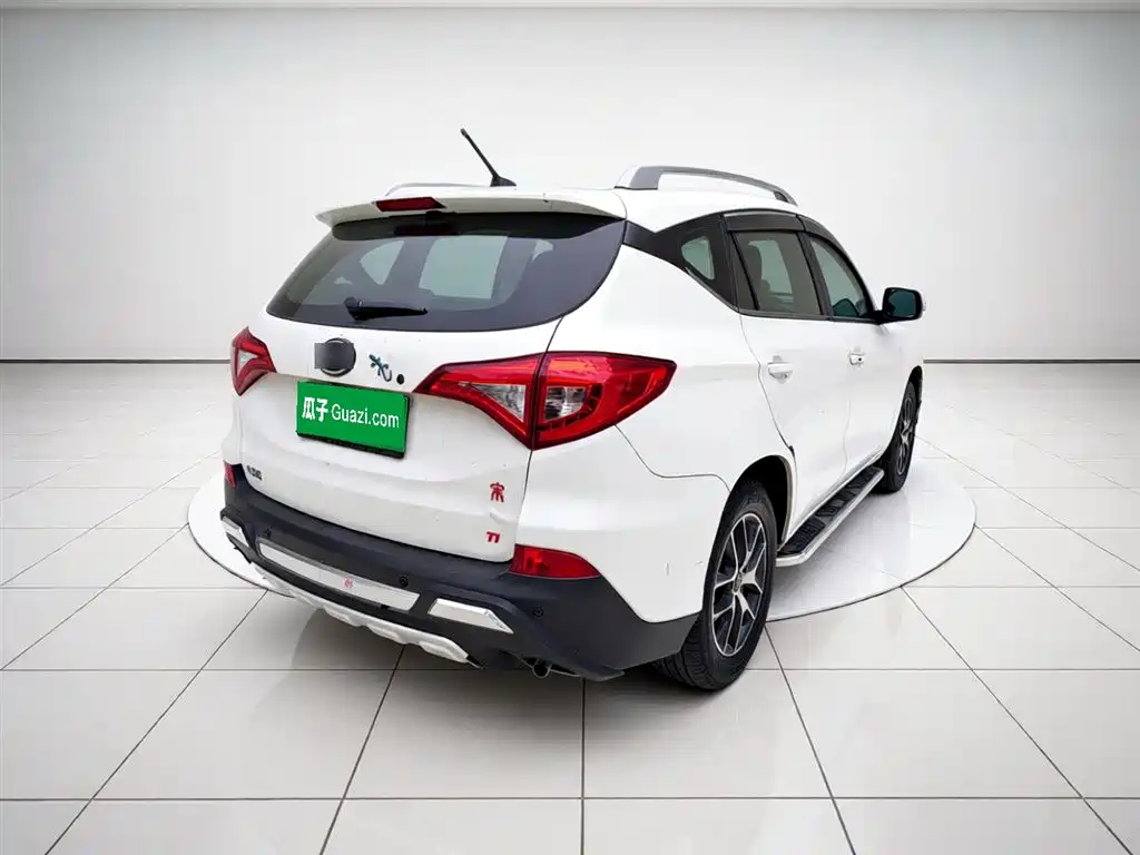BYD Song 2016