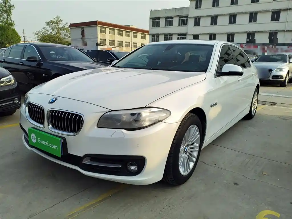 BMW 5 Series 2016 — фото 2
