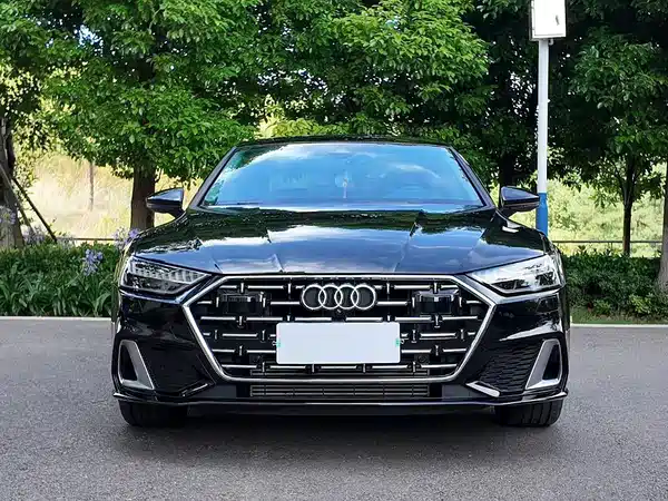 Audi A7L 2025