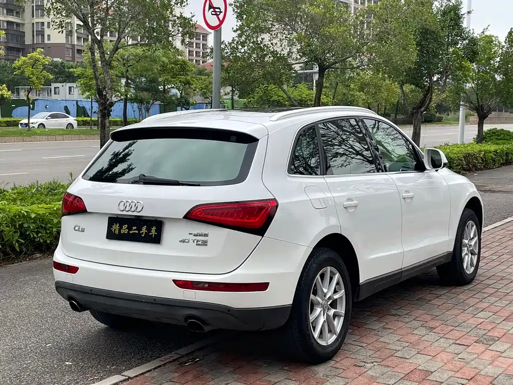 Audi Q5 2015 — фото 10