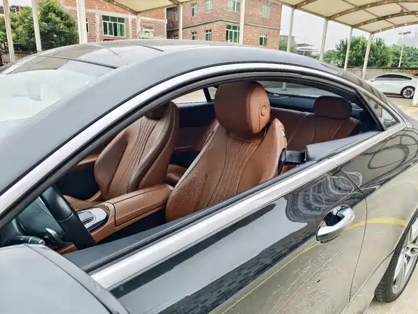 Mercedes-Benz E-Class 2020